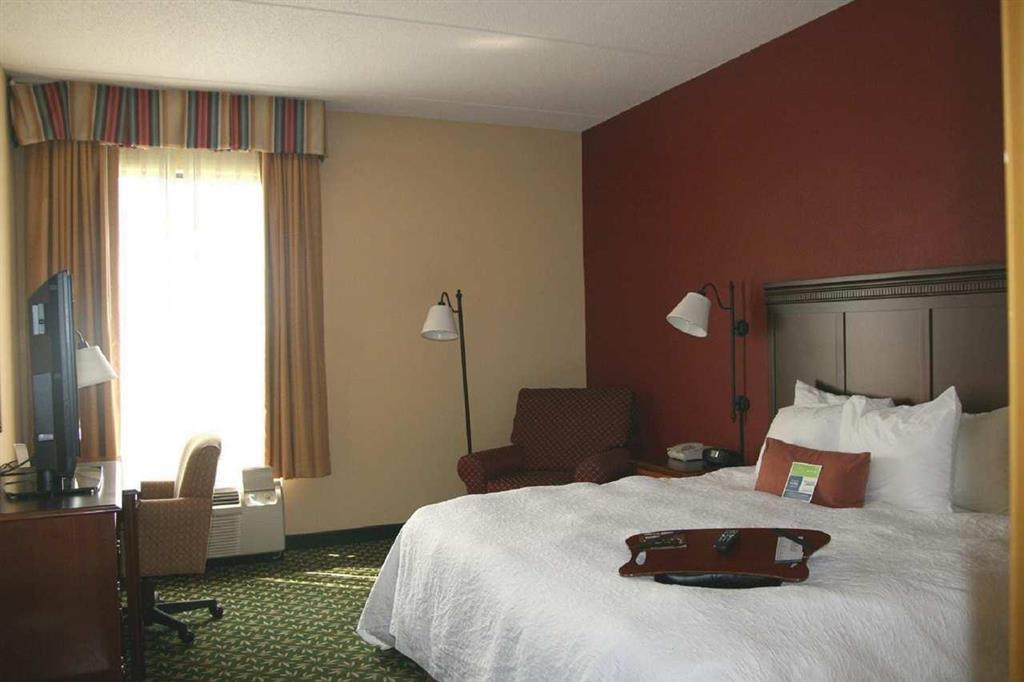 Hampton Inn Louisville Northeast Cameră foto