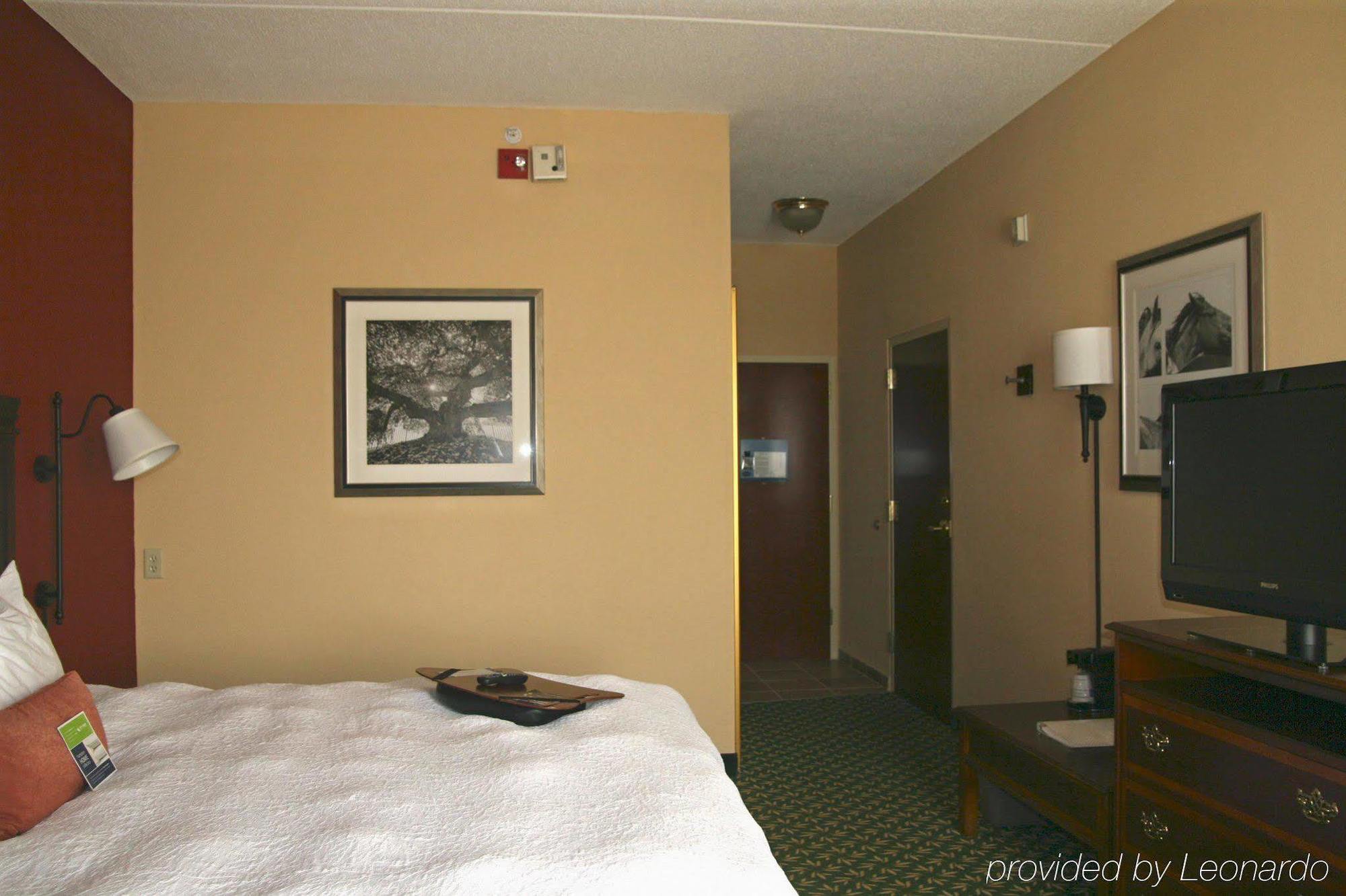 Hampton Inn Louisville Northeast Cameră foto